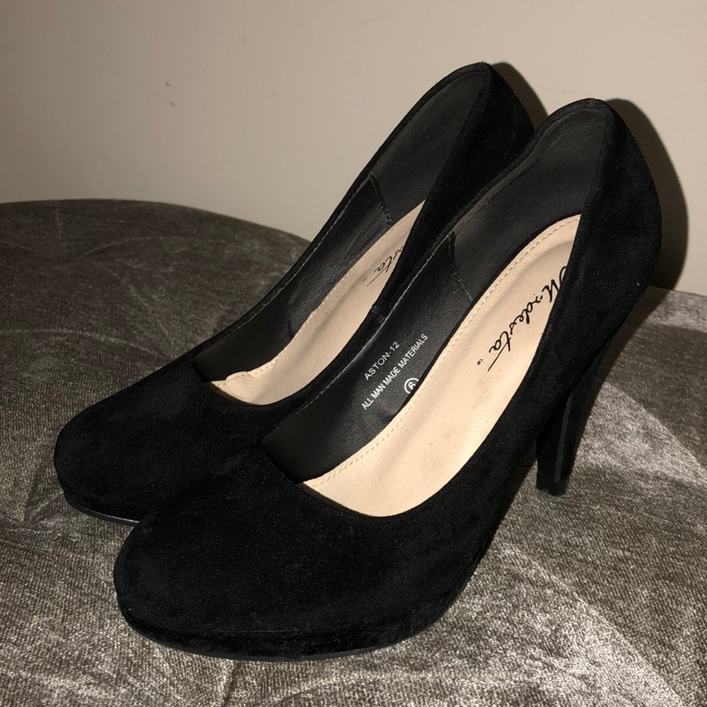 Classic Black Suede High Heel Pumps